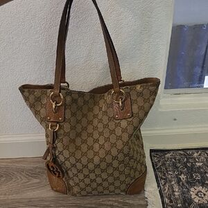 Gucci Tan and Brown Signature Tote